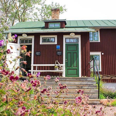 Bed and Breakfast Brobacka Gasthem Jomala Экстерьер фото